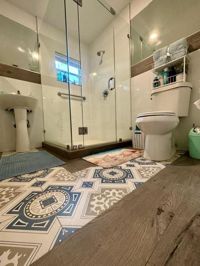 Beach Vibes 2 Bedrooms House マイアミ エクステリア 写真